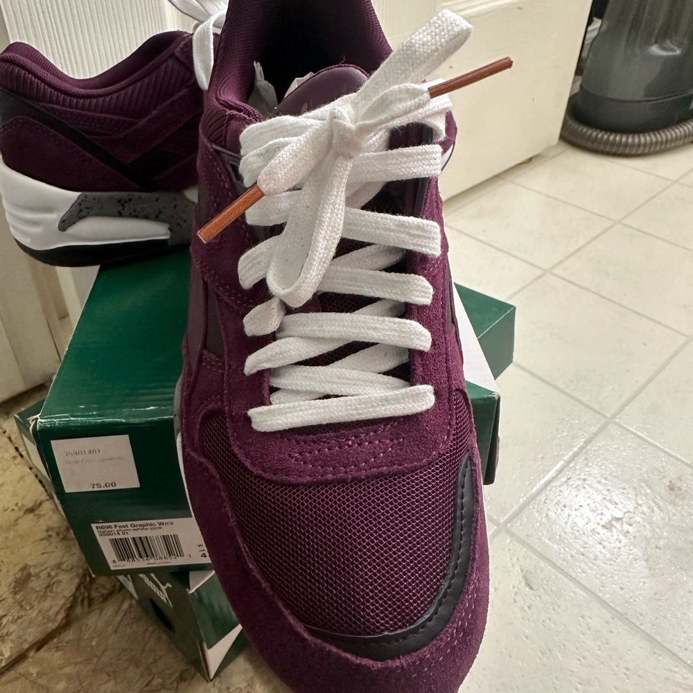 Puma fast graphic women’s sneakers - Picture 3 of 4